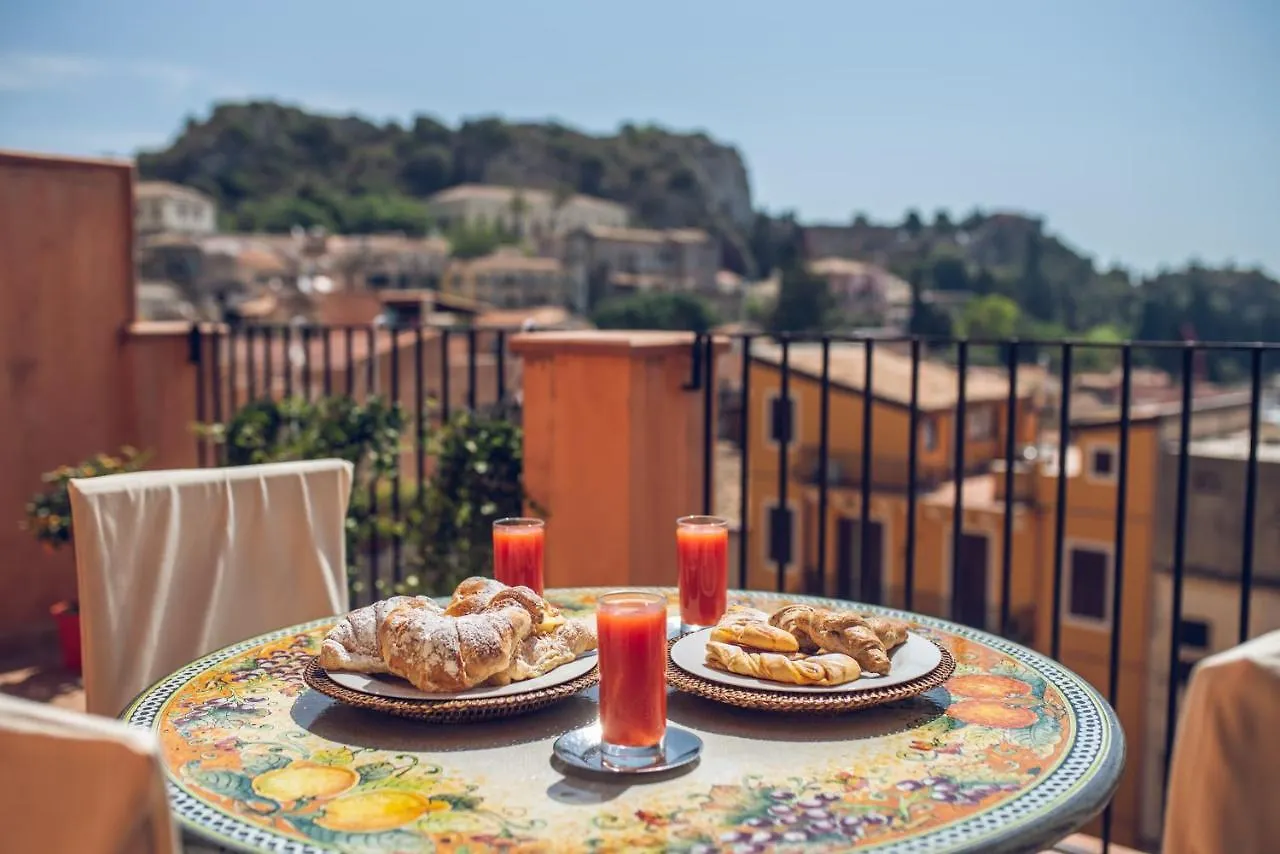 Vilagos Apartments & Loft Ταορμίνα