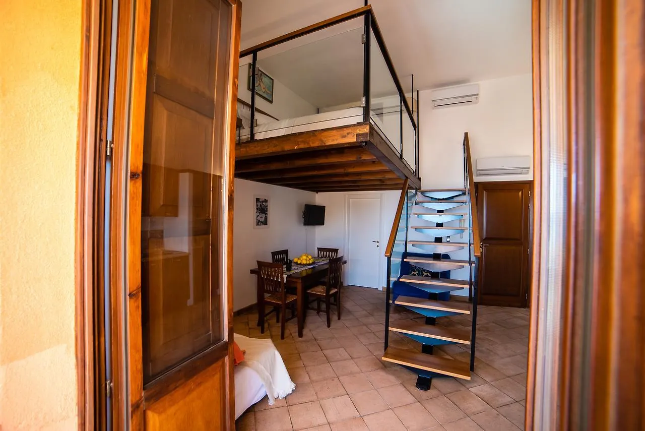 Vilagos Apartments & Loft Ταορμίνα