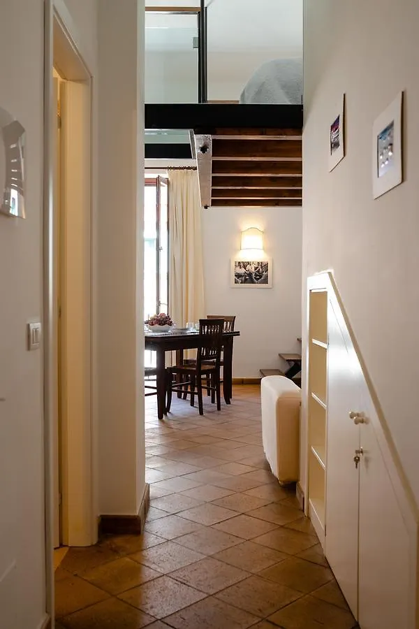 Vilagos Apartments & Loft Taormina 0*,  Itálie