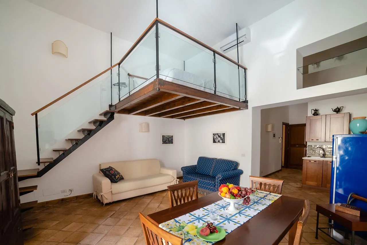 Vilagos Apartments & Loft Taormine