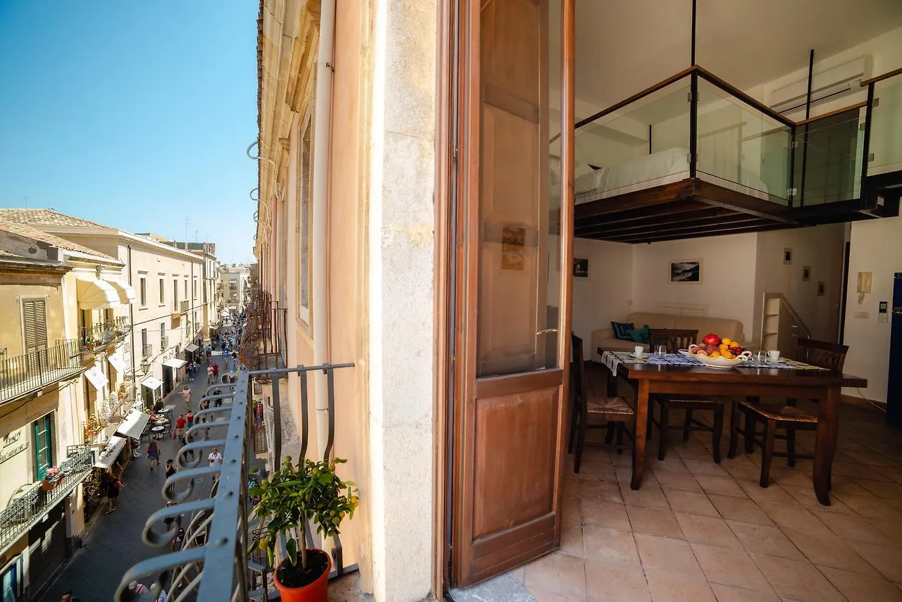 Vilagos Apartments & Loft Ταορμίνα