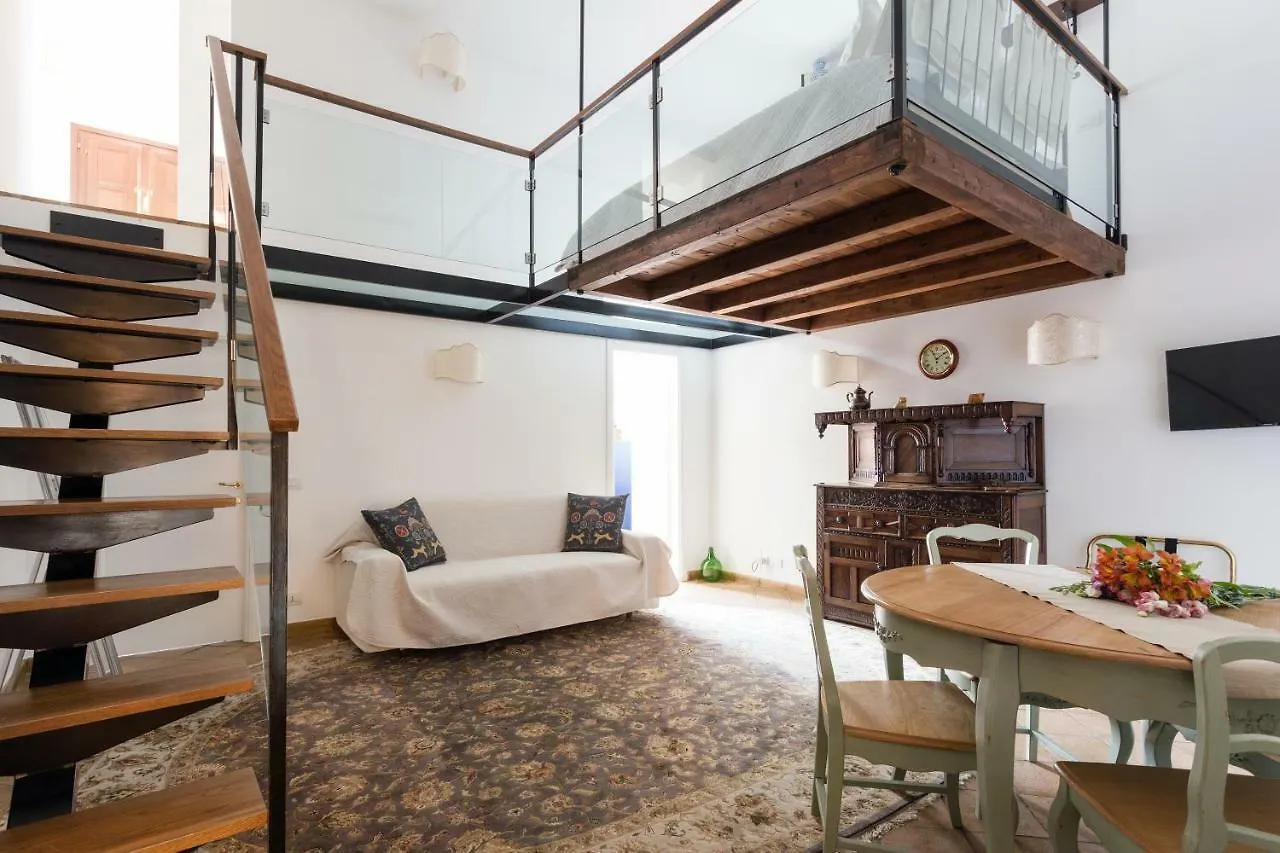 Vilagos Apartments & Loft Ταορμίνα 0*,